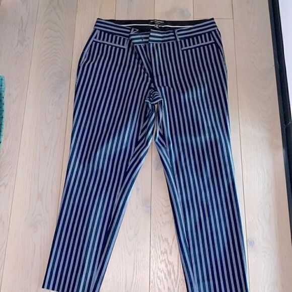 BANANA REPUBLIC‎ CROPPED WORK PANT. HAS SOME STRETCH. - Picture 5 of 5